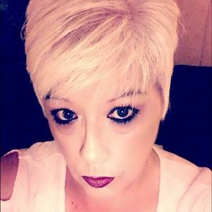 Meet your Posher, Cathy